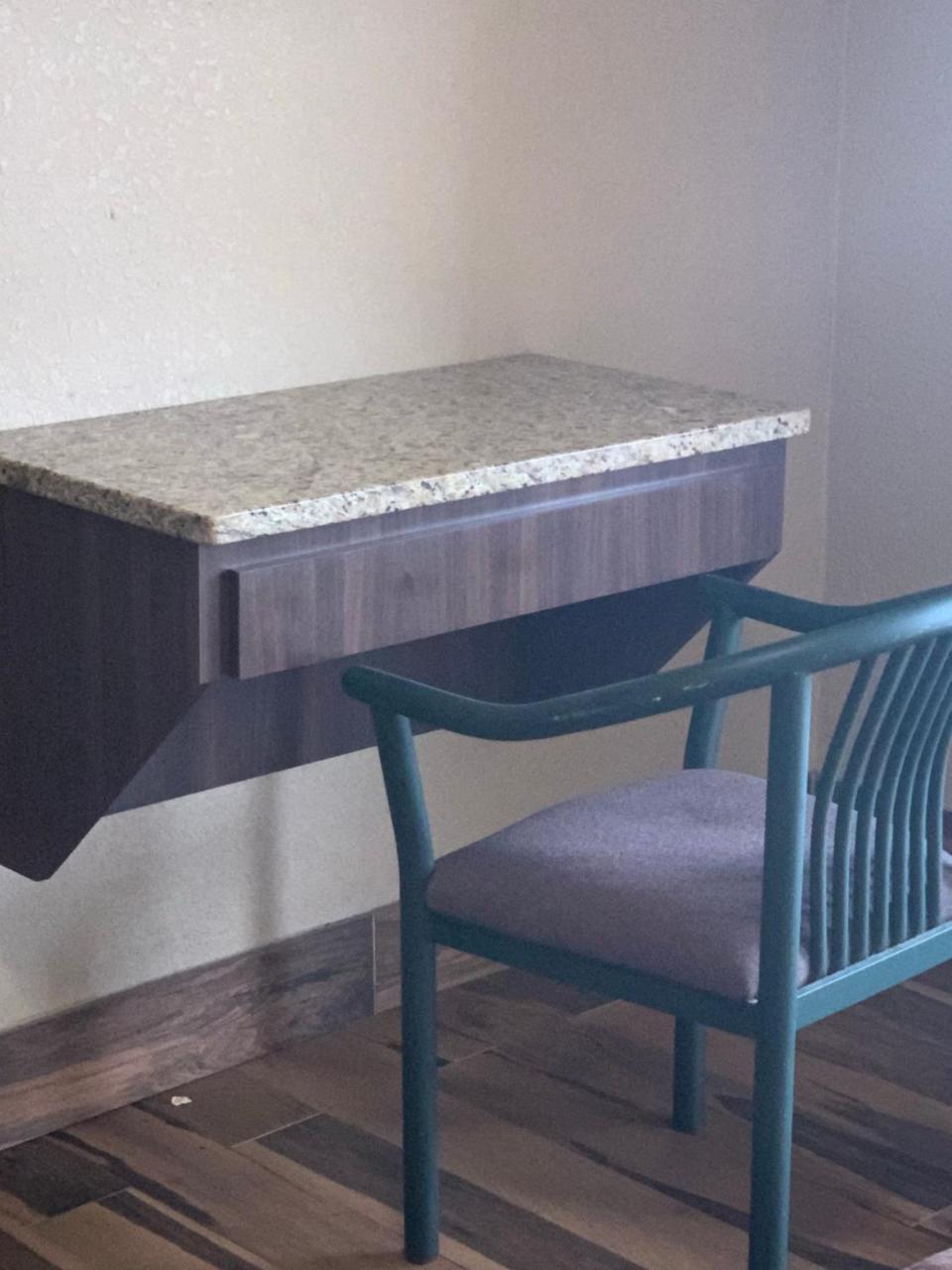 Prince Of Wales Motel 레이크웨일즈 외부 사진